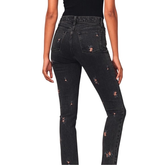 Abercrombie & Fitch Black Floral Embroidered Jeans - Picture 5 of 11
